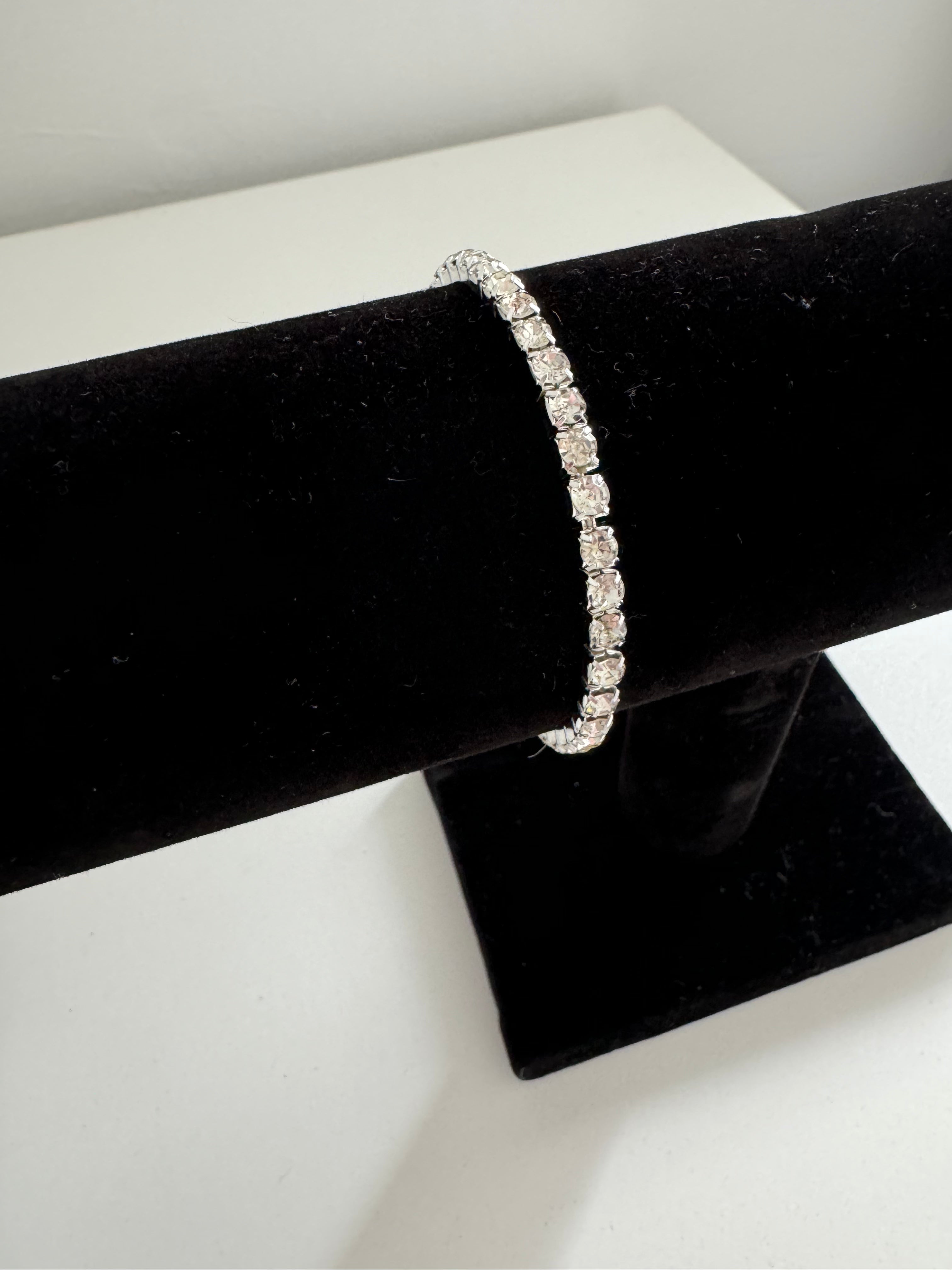 1 Row Tennis Bracelet